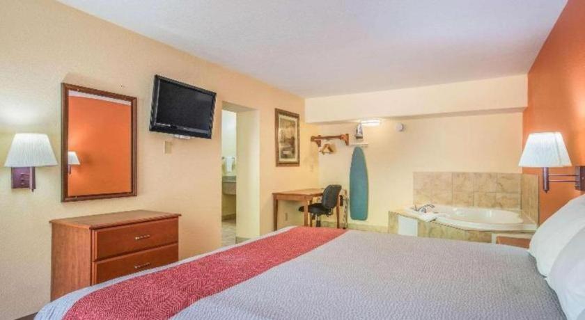 Rodeway Inn & Suites Macon Exterior foto